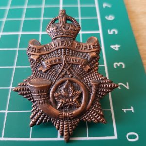 The Halifax Rifles Canadian Army Cap Badge