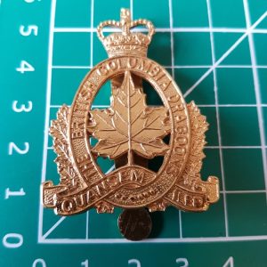 Le Regiment De Hull Cap Badge