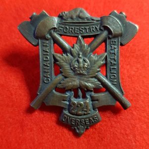 224th Overseas Canadian Forestry Battalion Cap Badge