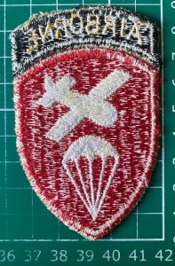 reverse of US Army Airborne Command badge