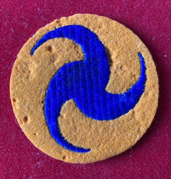 Genuine WW2 US Army Air Force GHQ badge in felt with silk centre.