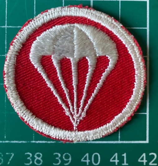 US Artillery Troops Paratroopers badge - Medals And Memorabilia
