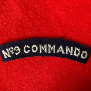 No 9 Commando shoulder title