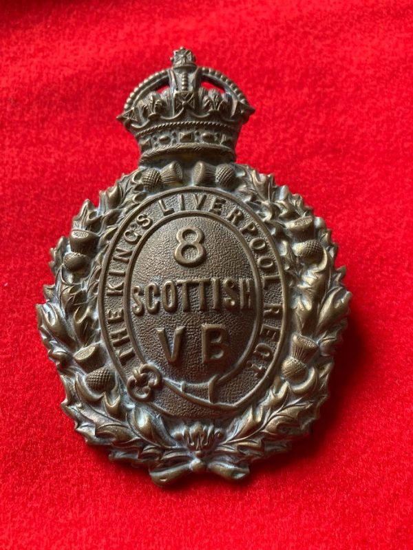 8th Scottish VB headdress badge